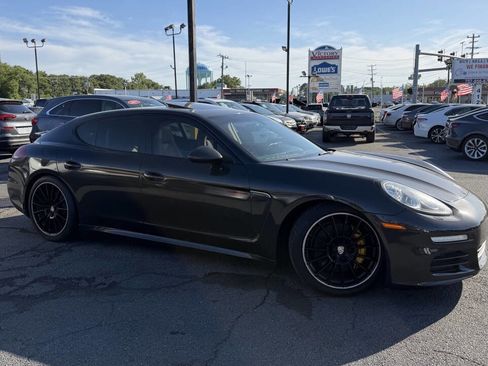 Used 2016 Porsche Panamera Edition RWD image 7