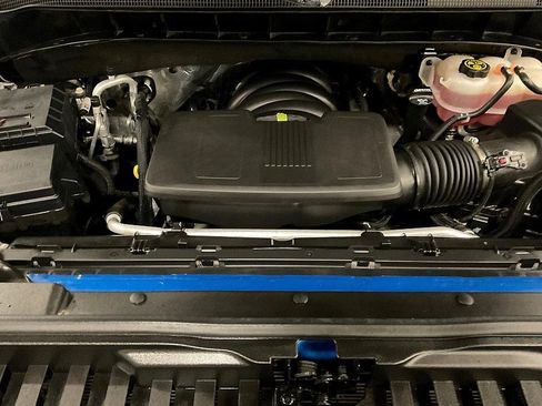 Used 2023 Chevrolet Silverado 1500 RST image 7