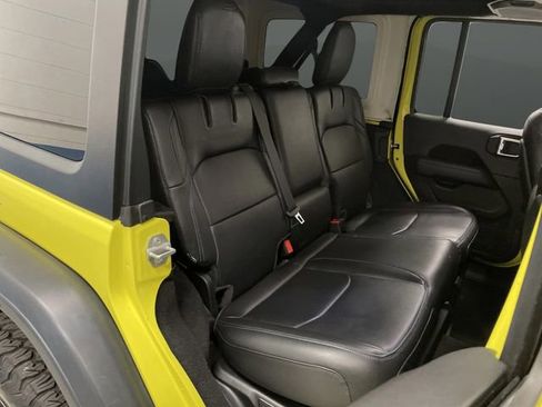 Used 2023 Jeep Wrangler Unlimited Rubicon 4xe image 31