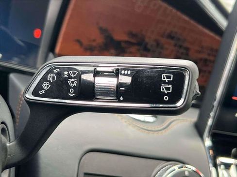 Used 2024 Lincoln Navigator Black Label AWD/4WD image 28