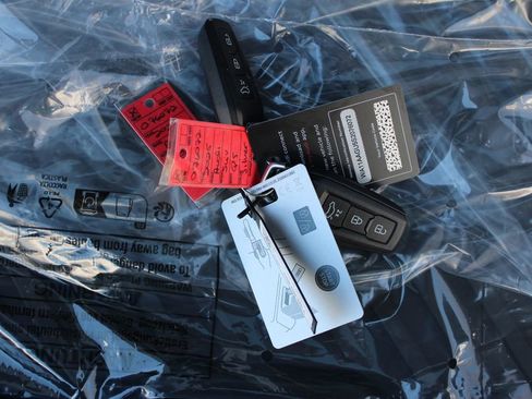 New 2025 Audi Q5 2.0T Premium image 31