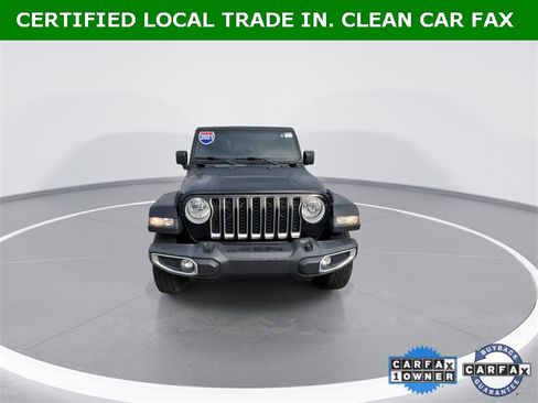 Used 2021 Jeep Gladiator Overland w/ Cold Weather Group image 8
