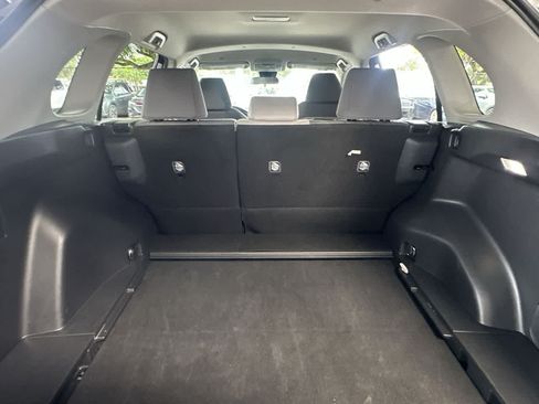 Used 2025 Toyota RAV4 XLE FWD image 25