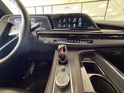 Used 2022 Cadillac Escalade Sport AWD/4WD image 15