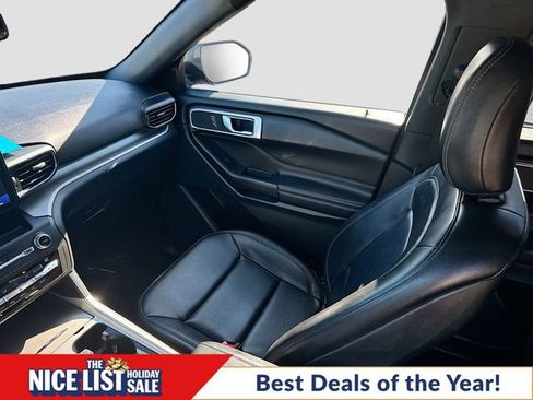 Used 2020 Ford Explorer XLT w/ Equipment Group 202A image 21