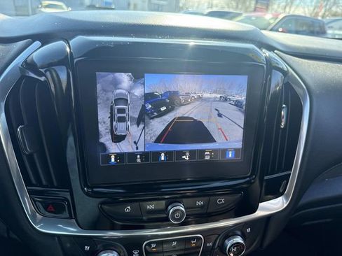 Used 2023 Chevrolet Traverse High Country image 29