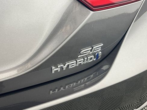 Used 2024 Toyota Camry SE image 27