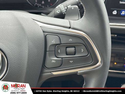 Certified 2023 Buick Envision Preferred FWD image 23