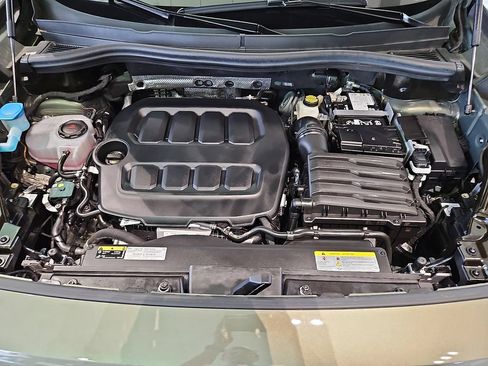 Certified 2026 Volkswagen Tiguan SEL R-Line AWD/4WD image 27