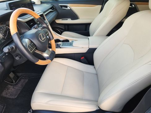Used 2022 Lexus RX 350L FWD w/ Premium Package image 13