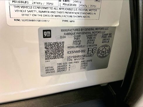 Used 2025 Cadillac Escalade V image 19