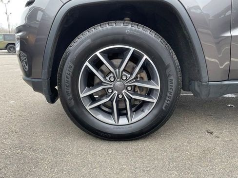 Used 2019 Jeep Grand Cherokee Limited image 35