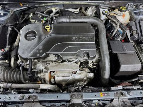 Used 2021 Chevrolet Malibu LS w/ Driver Confidence Package II image 28