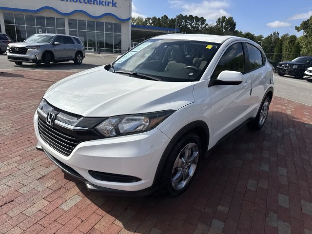 Used 2018 Honda HR-V LX image 32