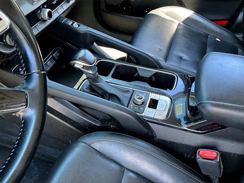 Used 2020 Kia Telluride S image 14