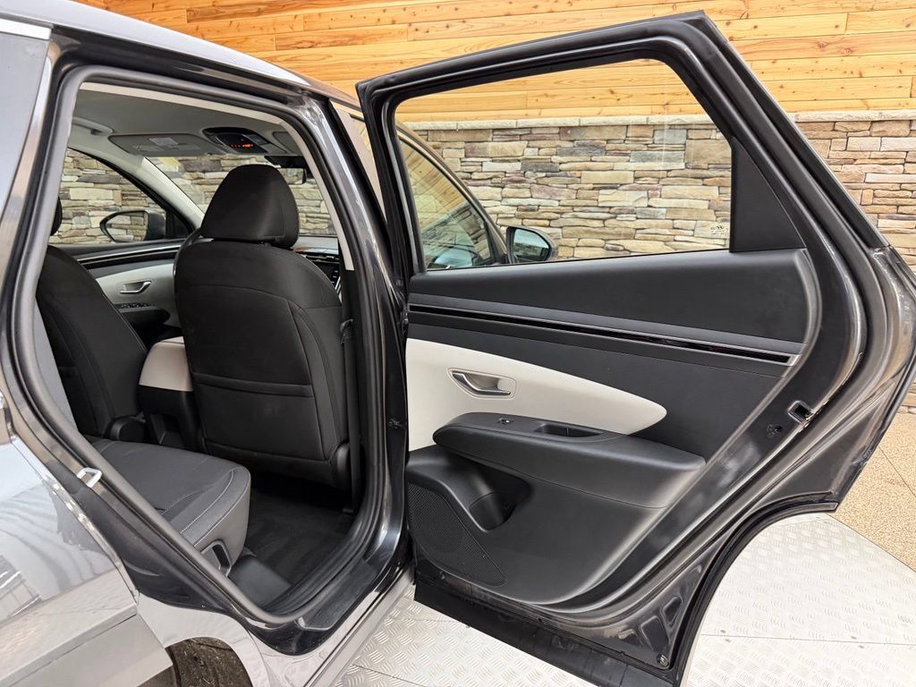 Used 2024 Hyundai Tucson SE AWD/4WD image 45