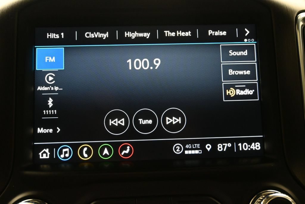 Used 2021 GMC Sierra 1500 AT4 w/ AT4 Premium Package AWD/4WD image 7