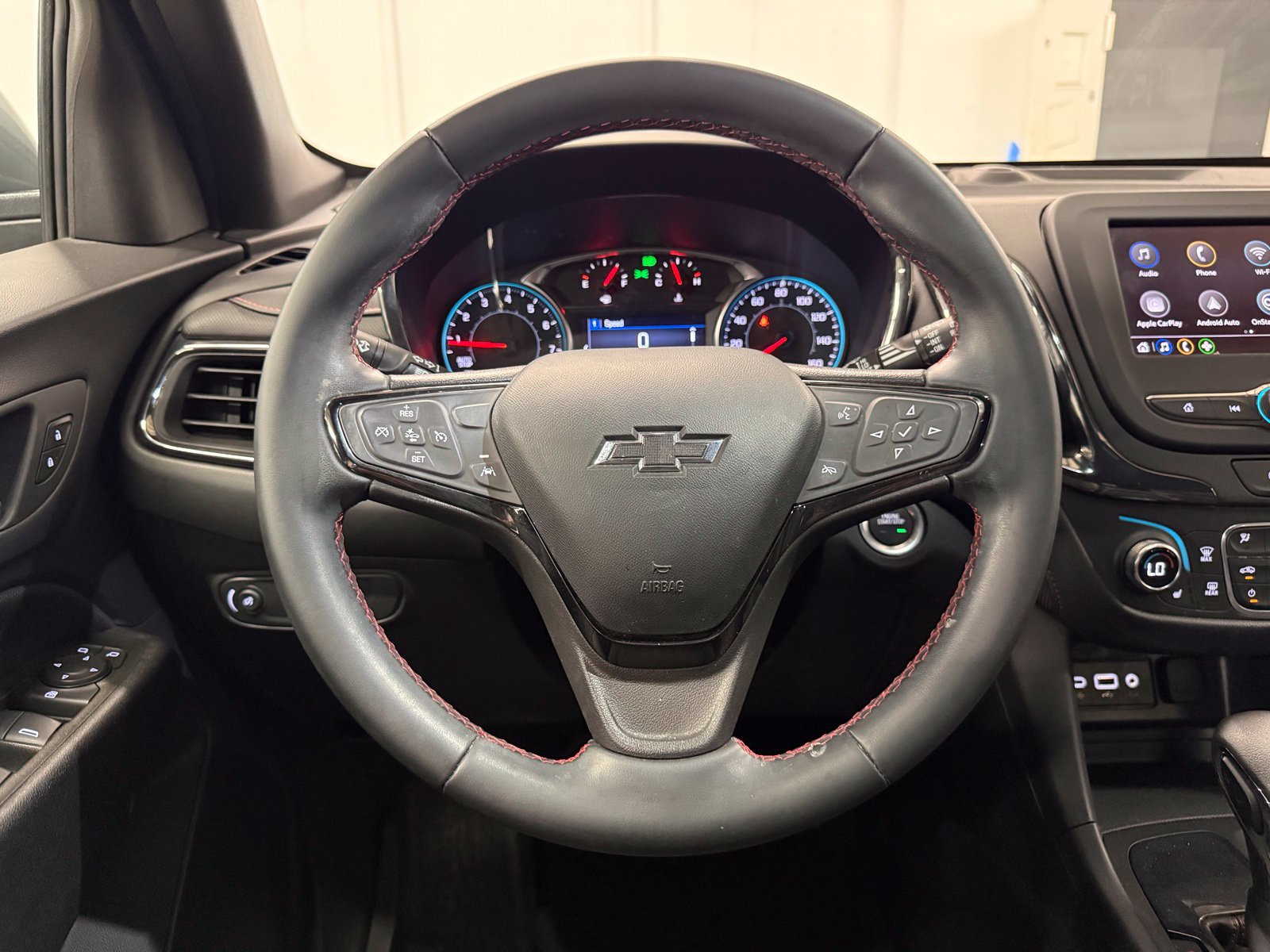 Used 2023 Chevrolet Equinox RS w/ LPO, Floor Liner Package FWD image 16