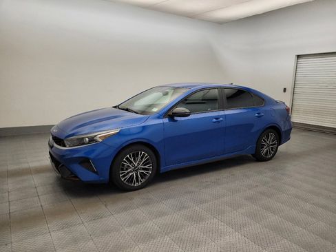 Used 2023 Kia Forte GT-Line FWD image 2