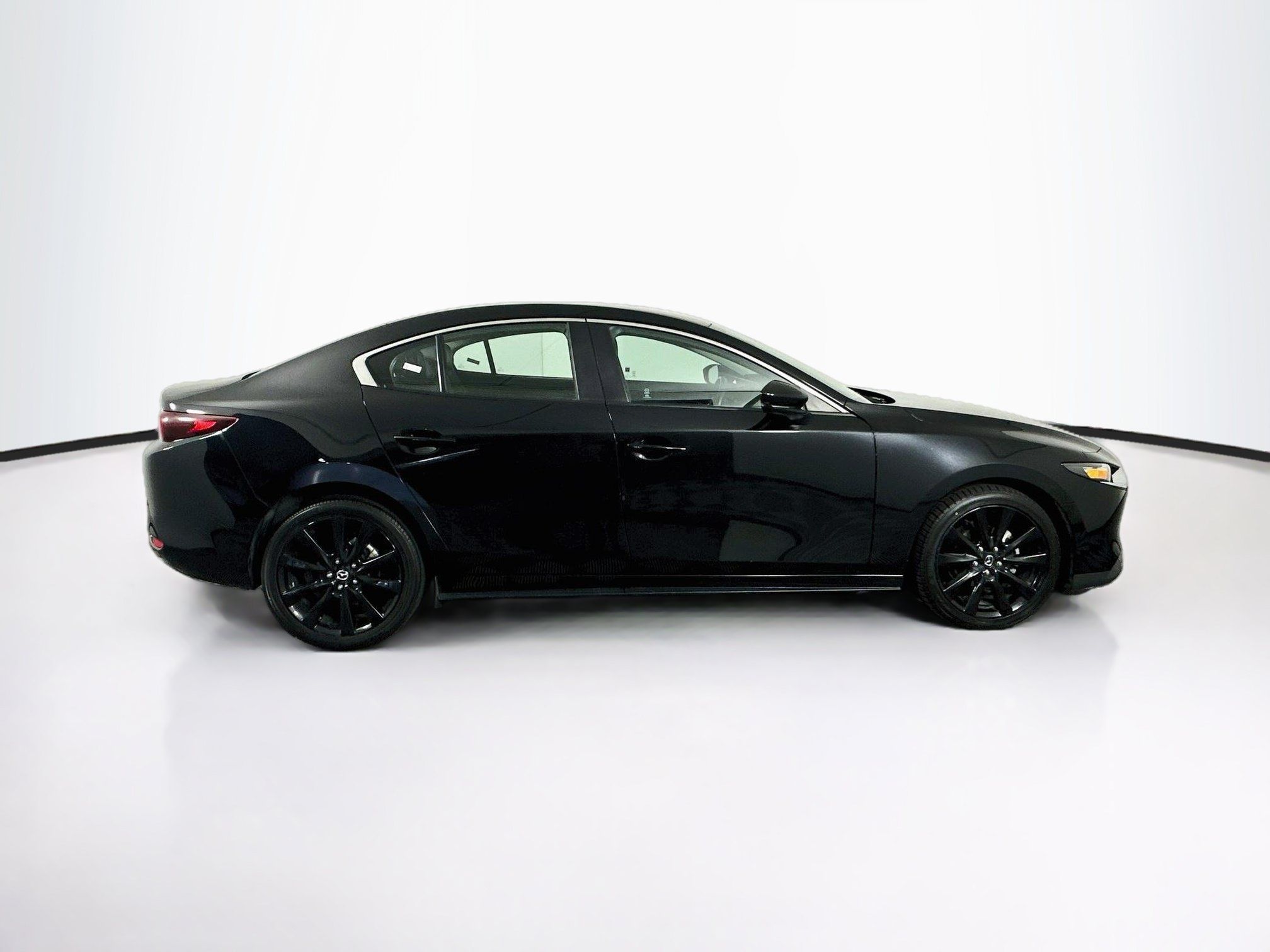 Used 2025 MAZDA MAZDA3 s FWD image 10