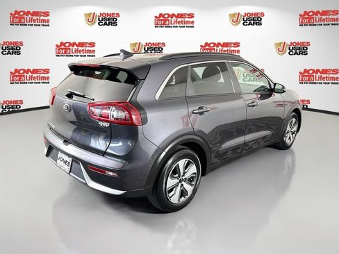 Used 2018 Kia Niro EX w/ EX Touring Graphite Edition FWD image 15