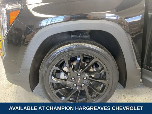 Used 2023 GMC Terrain SLE w/ Driver Convenience Package AWD/4WD image 41