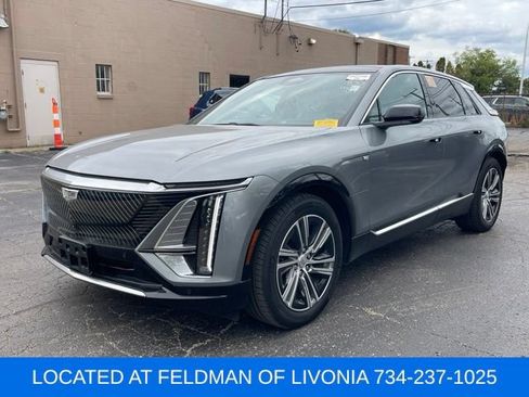 Used 2024 Cadillac Lyriq Luxury AWD/4WD image 1