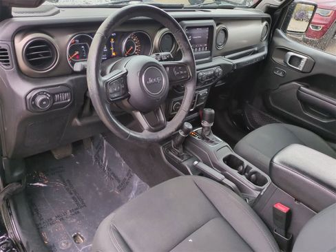 Certified 2021 Jeep Wrangler Unlimited Sport image 10