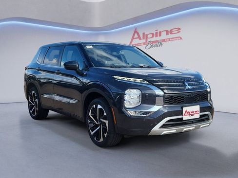 Used 2024 Mitsubishi Outlander SE image 7