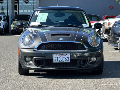 Used 2011 MINI Cooper S FWD image 5