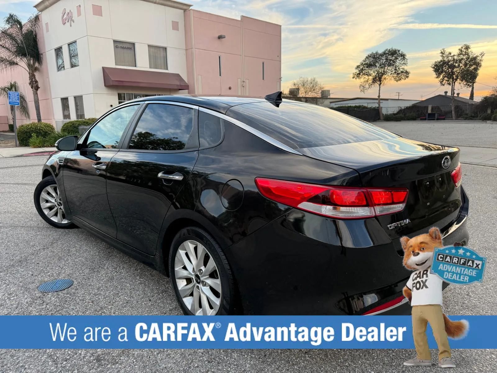Used 2018 Kia Optima LX w/ 17" Alloy Wheels Package FWD image 5