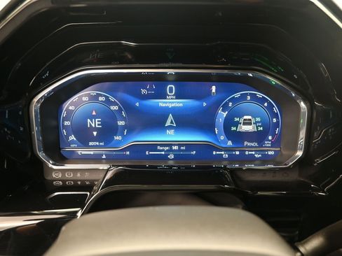 Used 2023 Chevrolet Silverado 1500 LT image 12