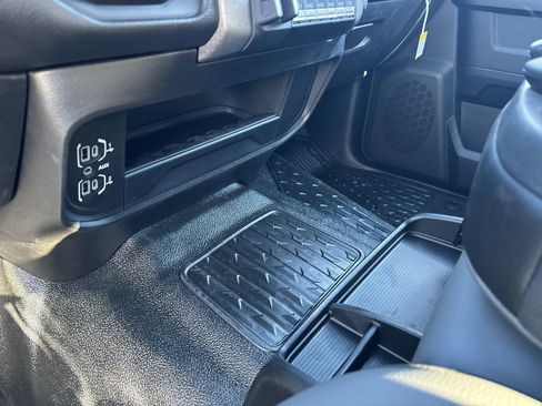 New 2026 RAM 4500 Tradesman w/ Chrome Appearance Group image 28