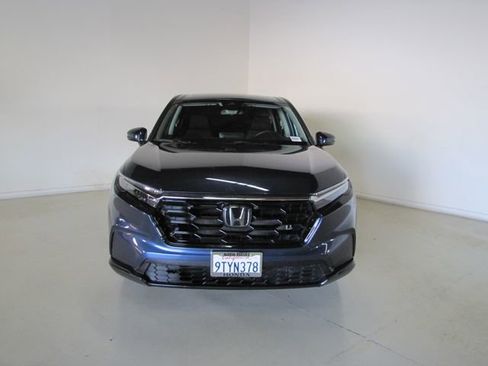 Certified 2025 Honda CR-V EX image 2