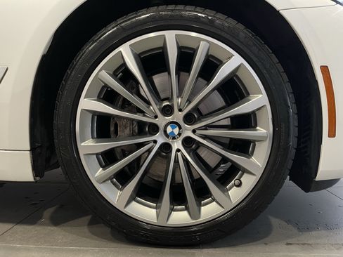 Used 2023 BMW 540i xDrive w/ Premium Package AWD/4WD image 41