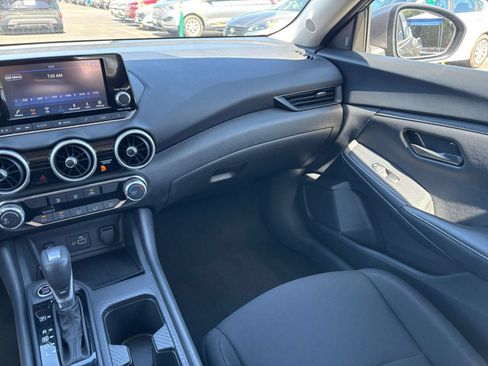 Used 2025 Nissan Sentra S FWD image 30