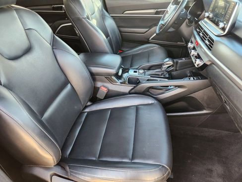 Used 2020 Kia Telluride S image 13