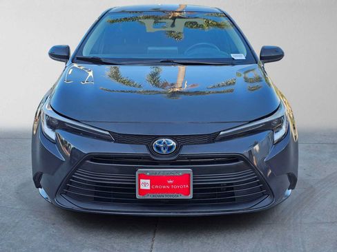 Certified 2023 Toyota Corolla LE w/ LE Convenience Package FWD image 8