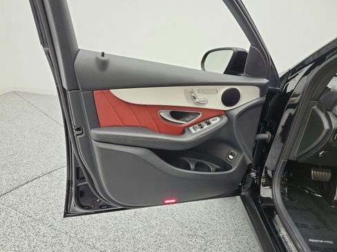 Used 2022 Mercedes-Benz GLC 300 image 15