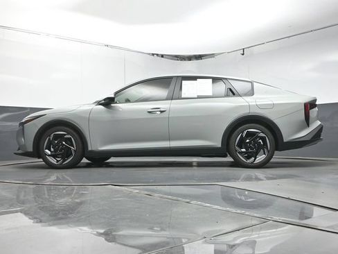 Used 2026 Kia K4 EX FWD image 37