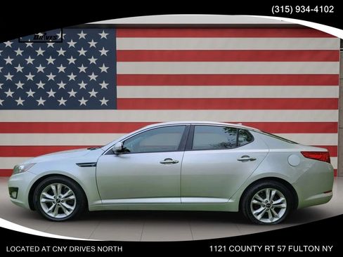Used 2011 Kia Optima EX FWD image 8