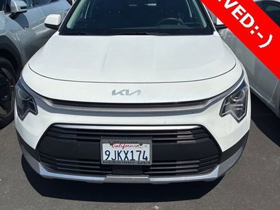 Certified 2023 Kia Niro EX