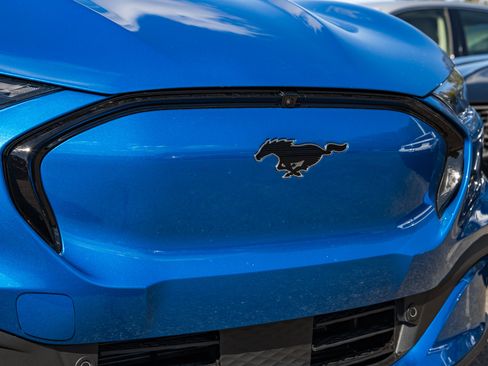 New 2025 Ford Mustang Mach-E Premium image 11