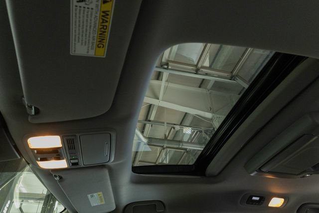 Used 2024 Honda Odyssey Elite image 24