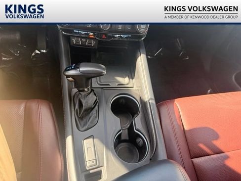 Used 2024 Dodge Durango R/T AWD/4WD image 24