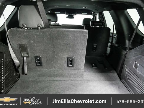 Certified 2025 Chevrolet Tahoe LT RWD image 30