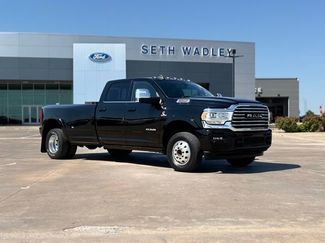 Used 2024 RAM 3500 Limited w/ Towing Technology Group AWD/4WD video 1