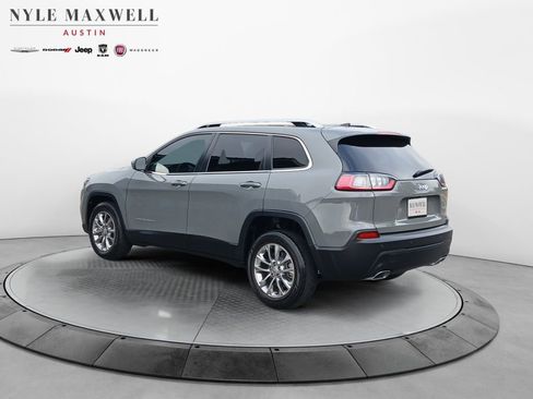 Used 2021 Jeep Cherokee Latitude Lux w/ Comfort/Convenience Group image 14