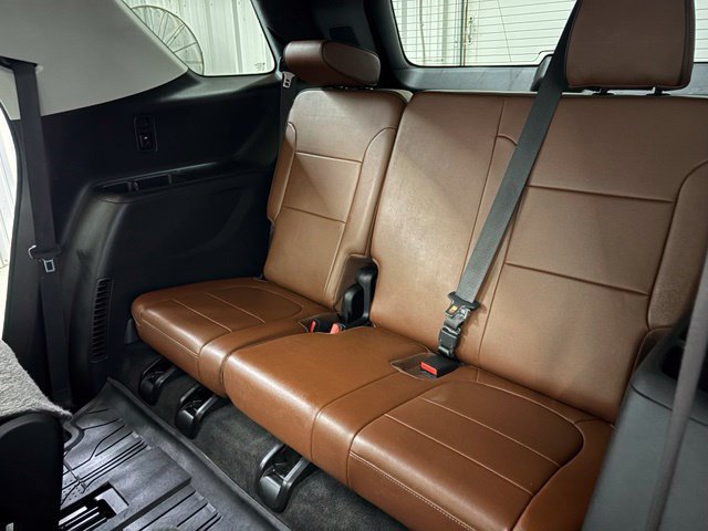 Used 2019 Chevrolet Traverse High Country w/ LPO, Floor Liner Package AWD/4WD image 19