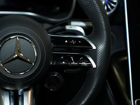 Used 2023 Mercedes-Benz SL 43 AMG image 52